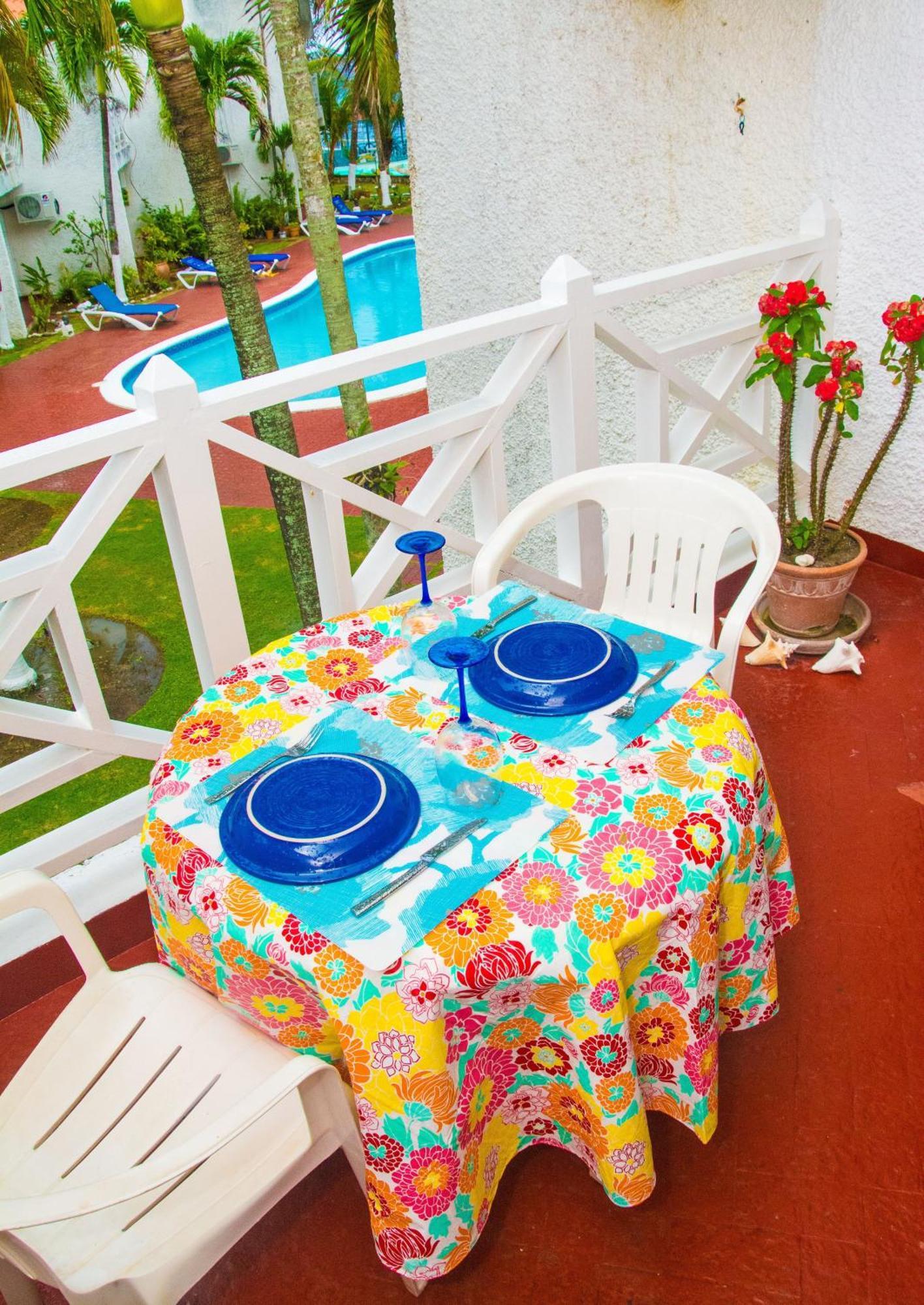 Chrisanns Paradise Suite By The Ocean - Apt#9 오쵸 리오스 외부 사진