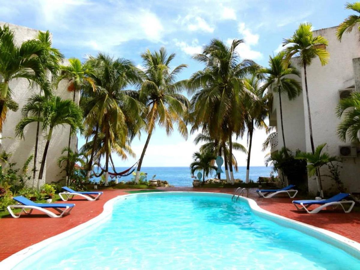 Chrisanns Paradise Suite By The Ocean - Apt#9 오쵸 리오스 외부 사진